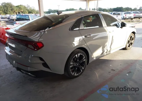 2022 Kia K5 Gt-Line z USA, uszkodzony, nr VIN 5XXG64J25NG165360